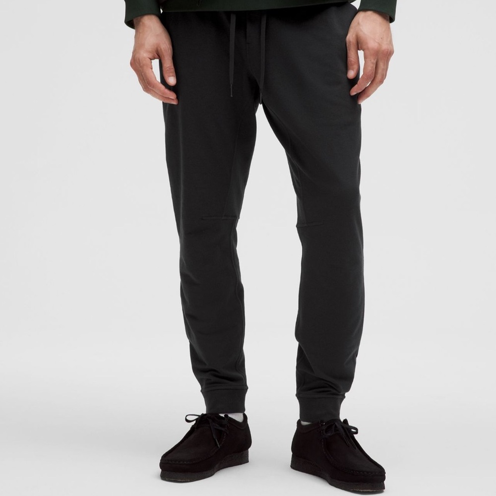 NWT lululemon athletica Men's Black Joggers